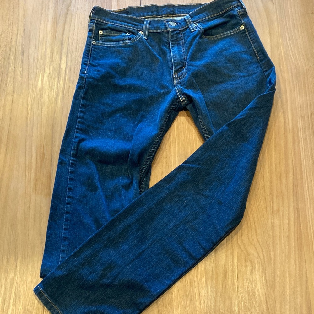 Levi's Men's Dark Blue Slim Jeans-513